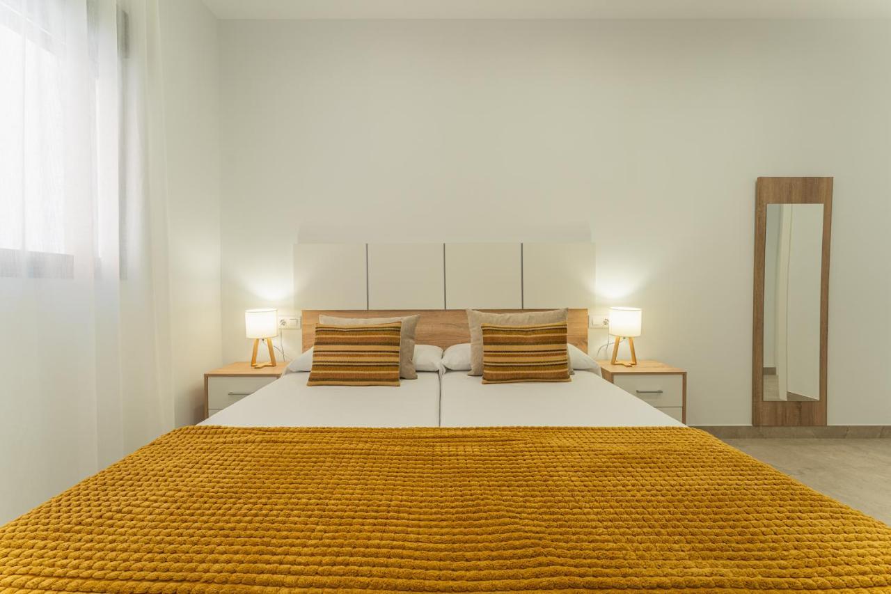 Cmdreams Platinium- Apartamentos Turisticos En El Centro De เมรีดา ภายนอก รูปภาพ