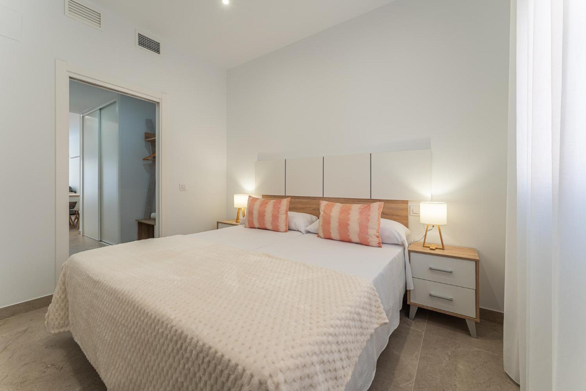 Cmdreams Platinium- Apartamentos Turisticos En El Centro De เมรีดา ภายนอก รูปภาพ