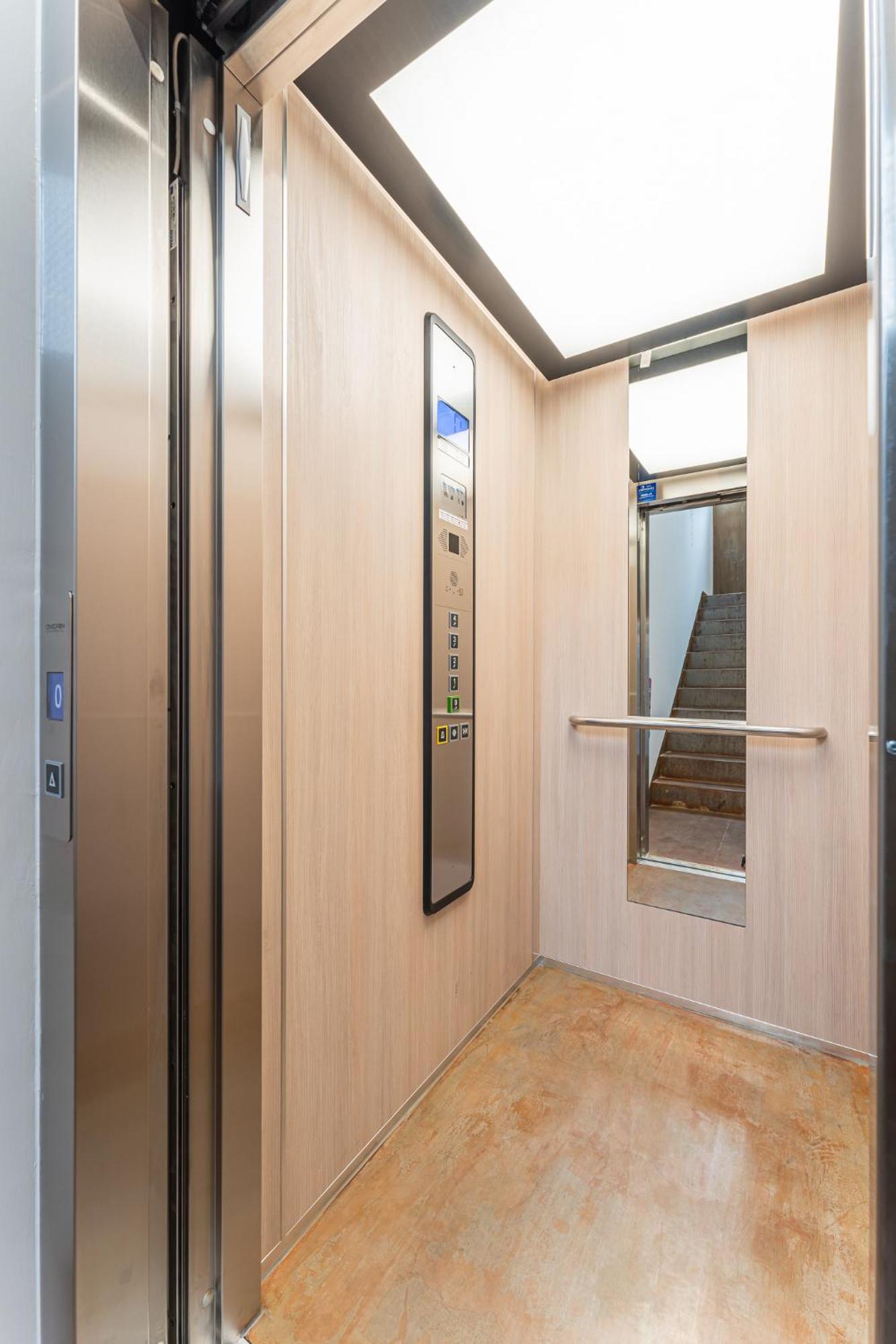 Cmdreams Platinium- Apartamentos Turisticos En El Centro De เมรีดา ภายนอก รูปภาพ