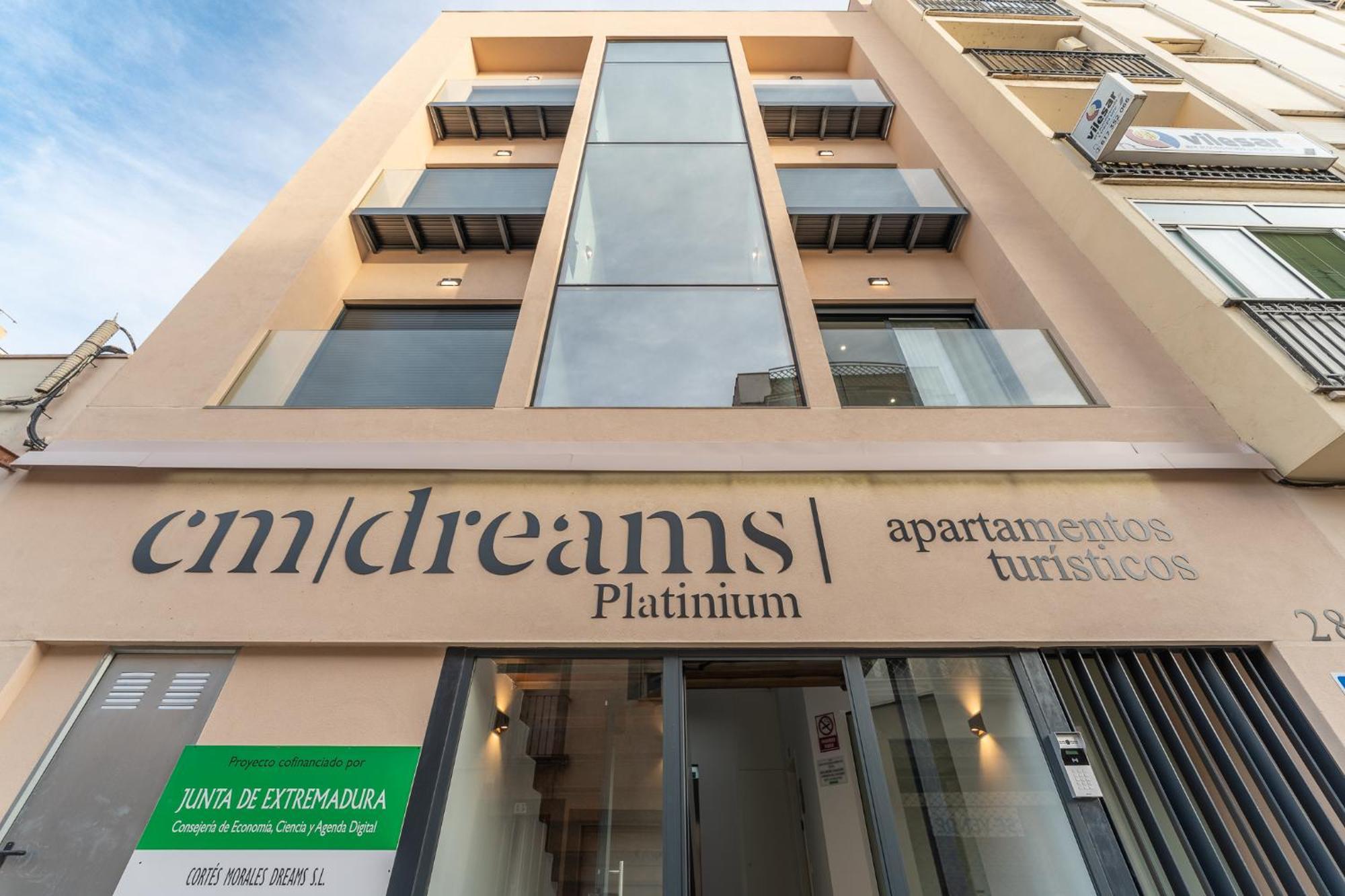 Cmdreams Platinium- Apartamentos Turisticos En El Centro De เมรีดา ภายนอก รูปภาพ